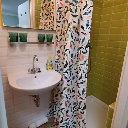 Muskatlis Haz * Балатонлелле